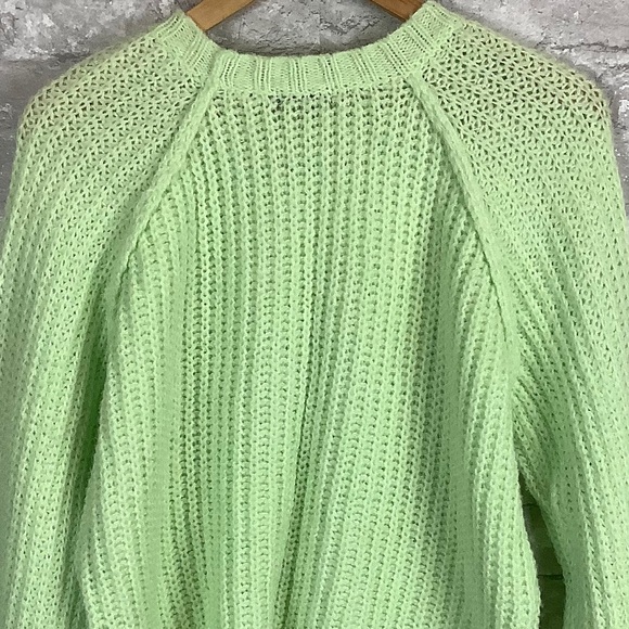 Wild Fable Pastel Green Cozy Cropped Sweater - Picture 8 of 10
